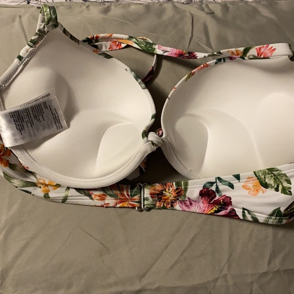 Padded floral bikini top from H&M - Picture 3 of 7